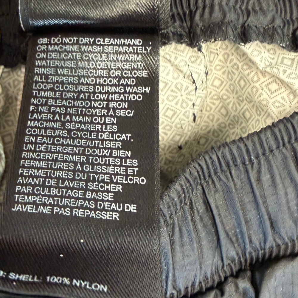 The North Face Rain Pants Womens Medium Black HyVent 2.5L Waterproof Hiking - Picture 7 of 8